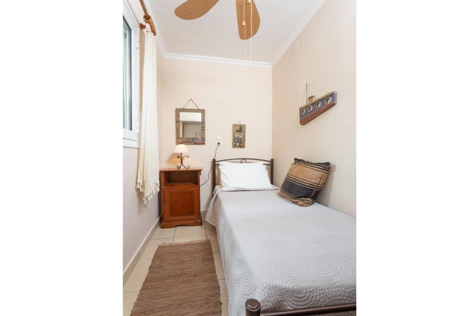 Foteini Apartment Agios Stefanos  Екстер'єр фото