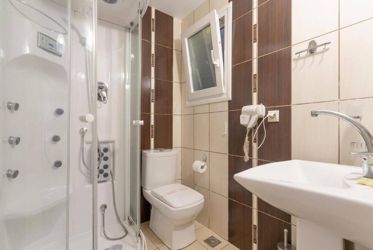 Foteini Apartment Agios Stefanos  Екстер'єр фото