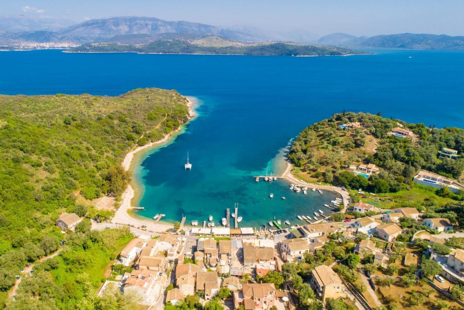 Foteini Apartment Agios Stefanos  Екстер'єр фото
